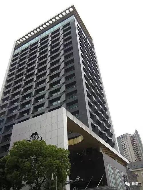 比旺旺上海总部大厦还气派.你以为光有家医院就结束了吗?