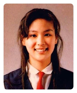 高小英为7岁女儿庆生关闭评论无视张东健丑闻年轻是娱乐圈神颜