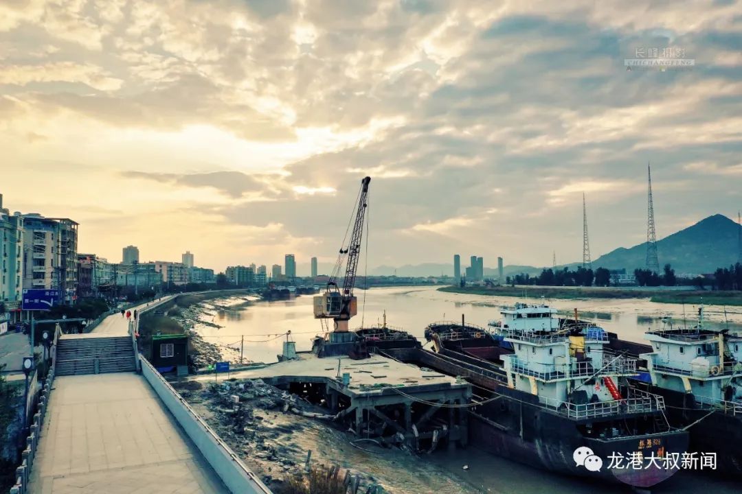 龙港92年航拍详细图片