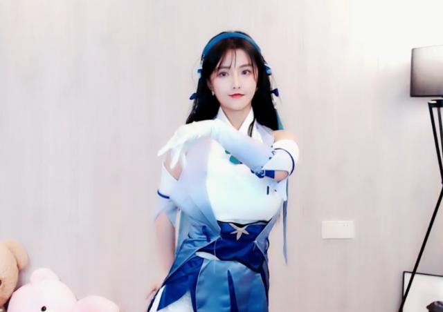 继cos琴女后古阿扎演绎四大美女之一的西施网友恋爱了