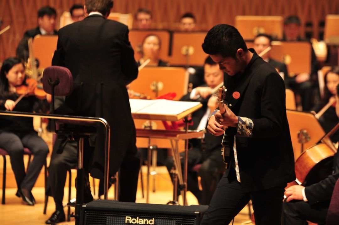 如今用音乐传播中国文化|访古典吉他演奏家范晔_专业