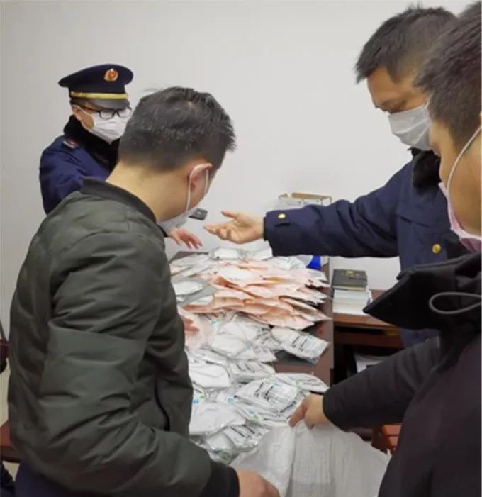 微信群高价卖口罩罚10万元