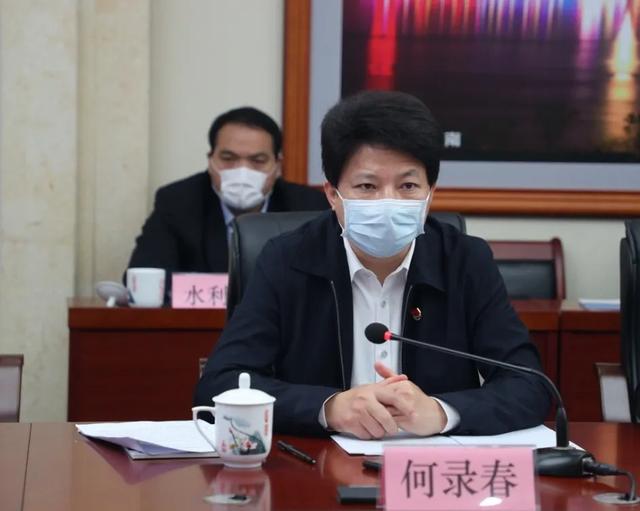 市长何录春会见中国能建广西水电工程局董事长