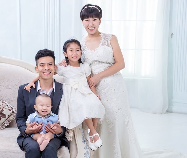 德云社儿女双全的女演员曾经是护士,她的行动获郭德纲点赞祝福_许鹤丹