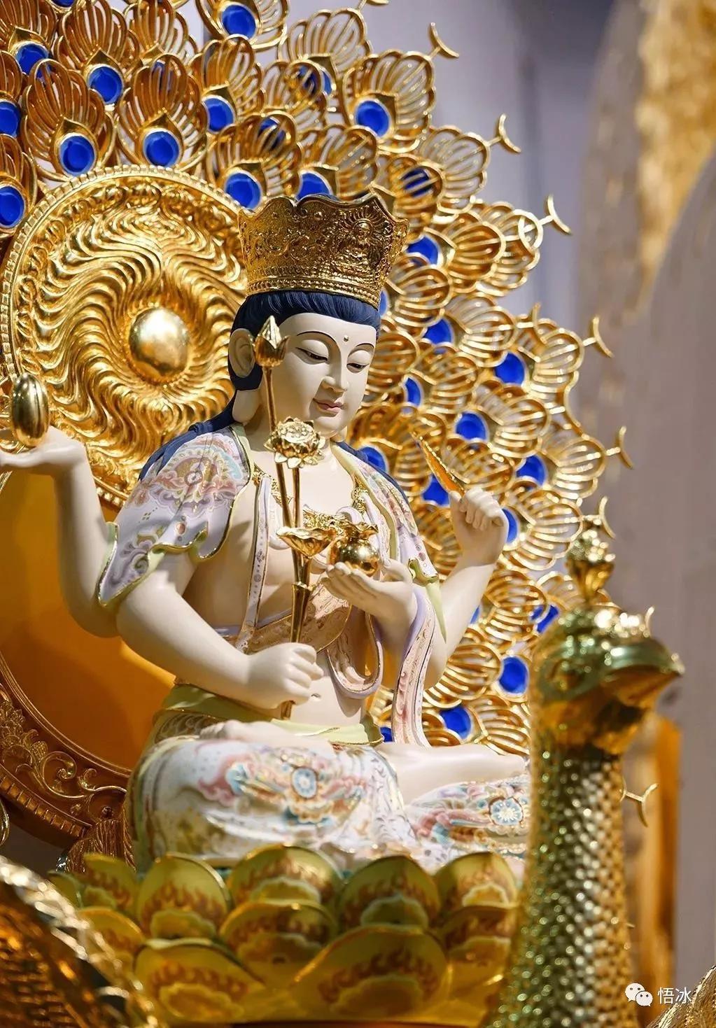 为什么佛菩萨半睁着眼?_眼睛