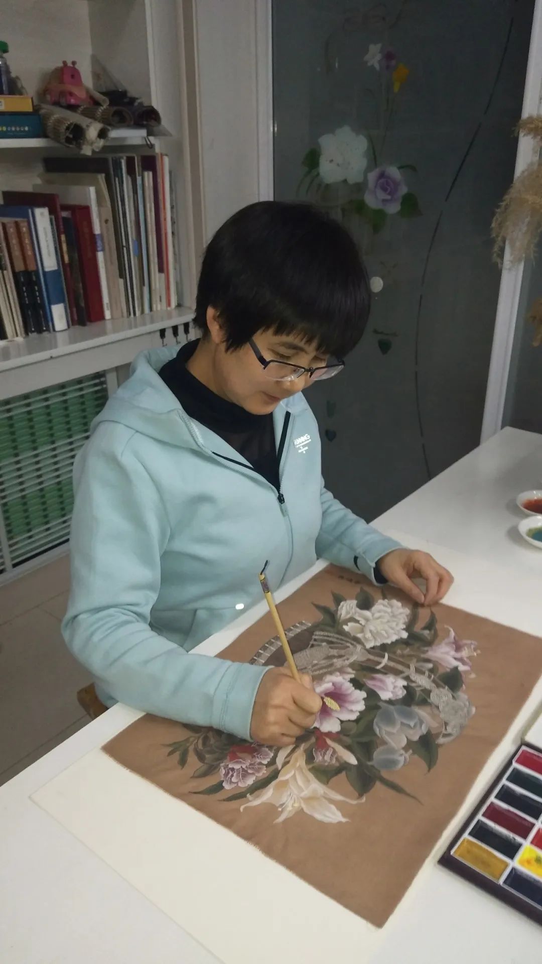 与灵魂对话权卫宁的绘画艺术