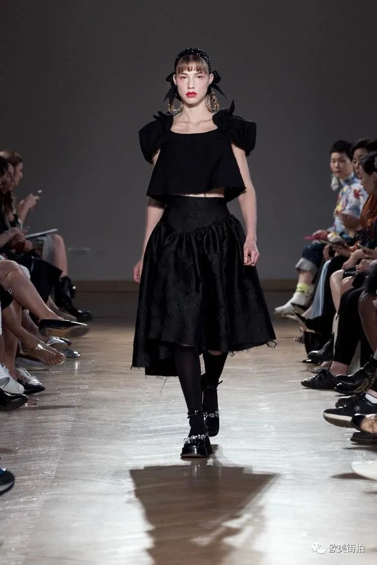 shushutong2020ss比miumiu还少女