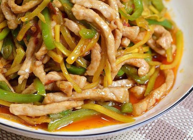 家常炒菜下饭美味制作简单营养又美味鱼香肉丝就这么简单