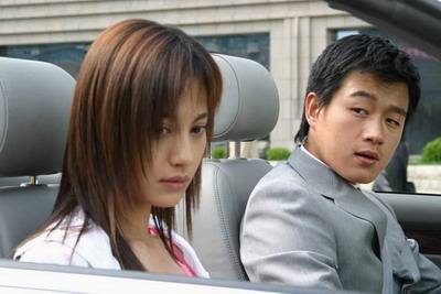 还有,《蝴蝶飞飞》中杨雪扮演钟小印,就是患病的女生,想必她楚楚可怜