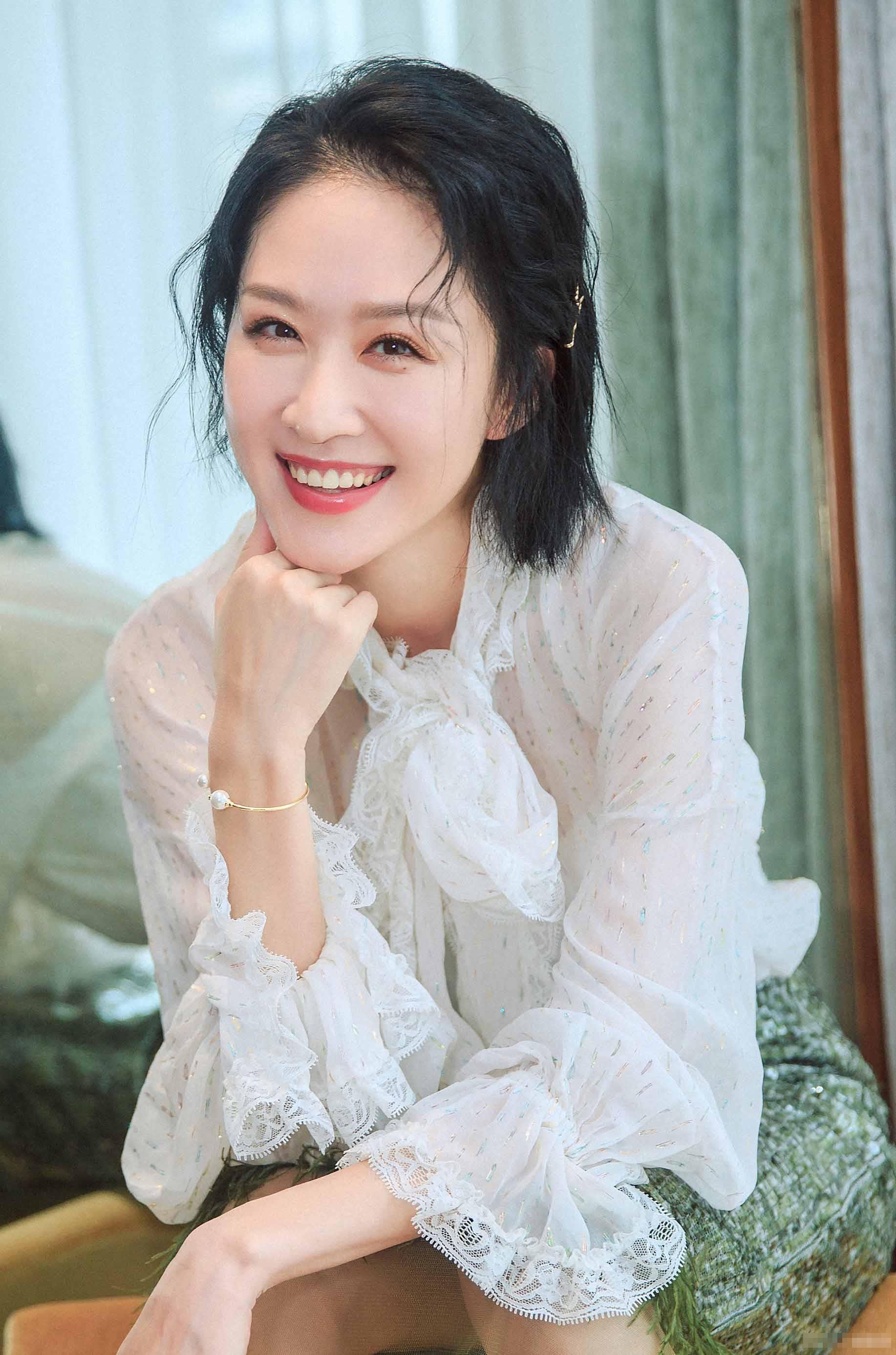 枕上书缈落与热巴二度合作双双成为颜值担当出道12年却是零绯闻