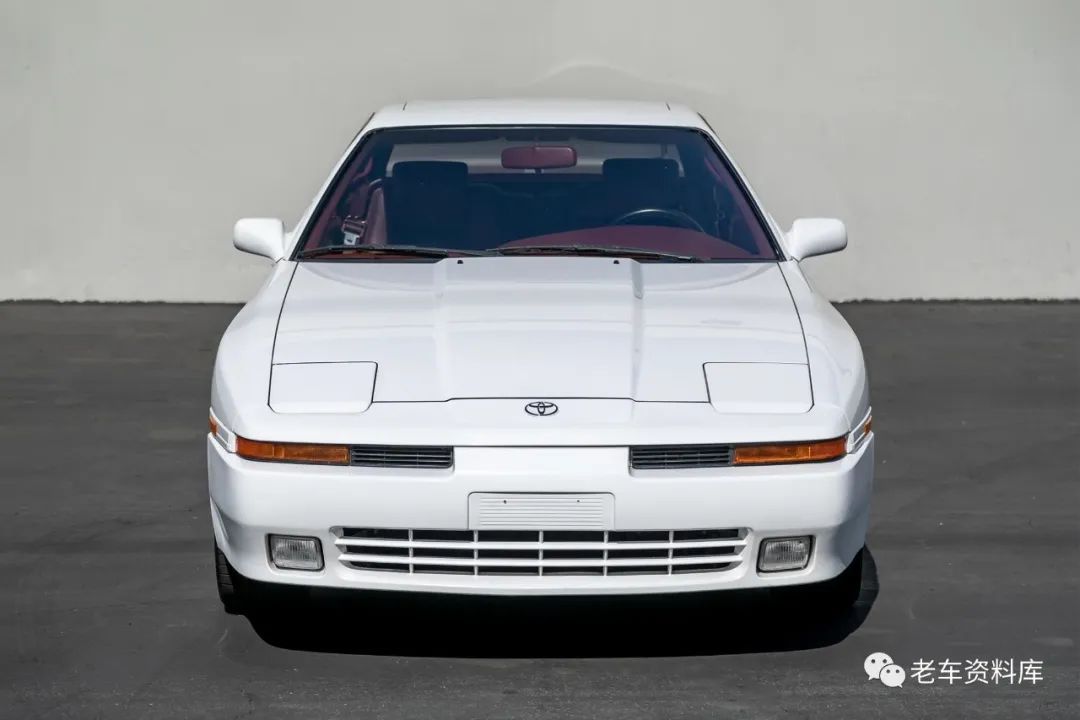 一辆1992款美版丰田supraturbo跑车它当年卖多少钱