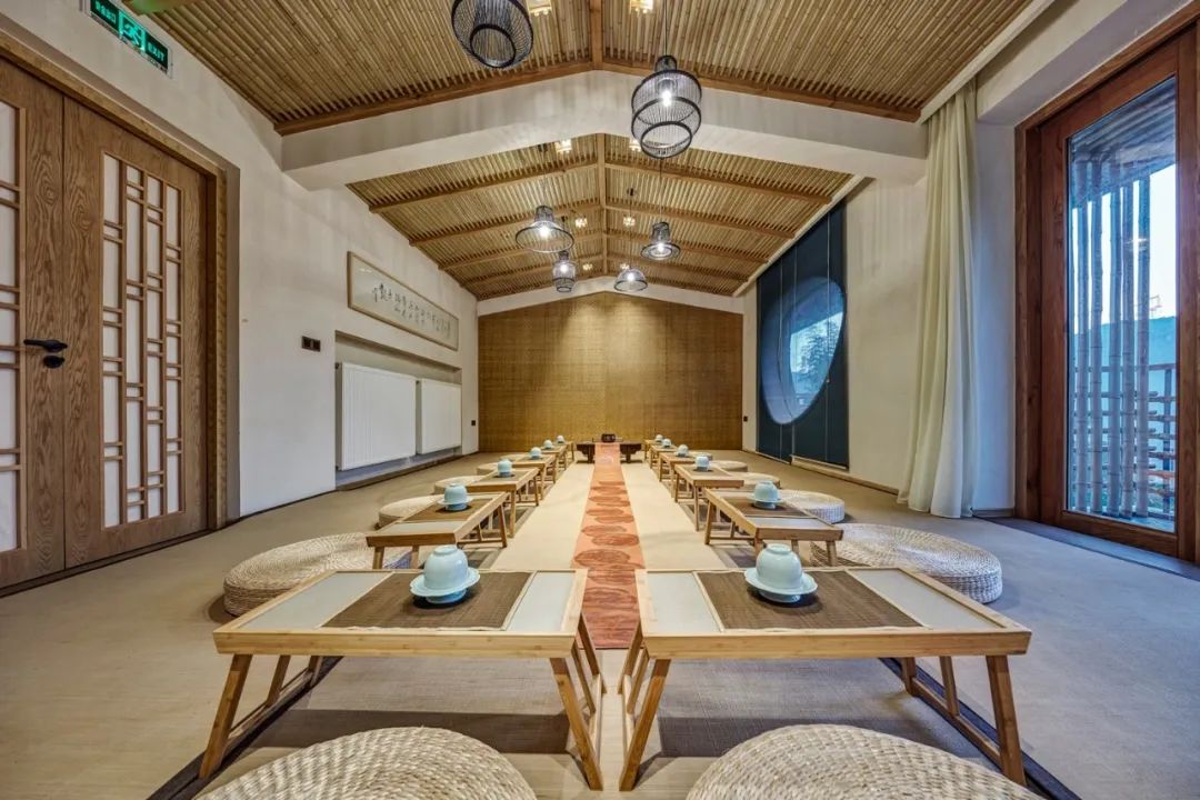 这家民宿采用竹元素设计中看也中用