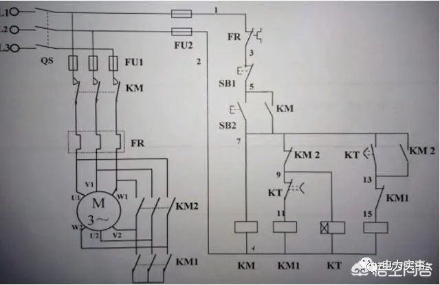 22kw三相电机采用星三角降压方式启动接触器和热继应选用多大的合适
