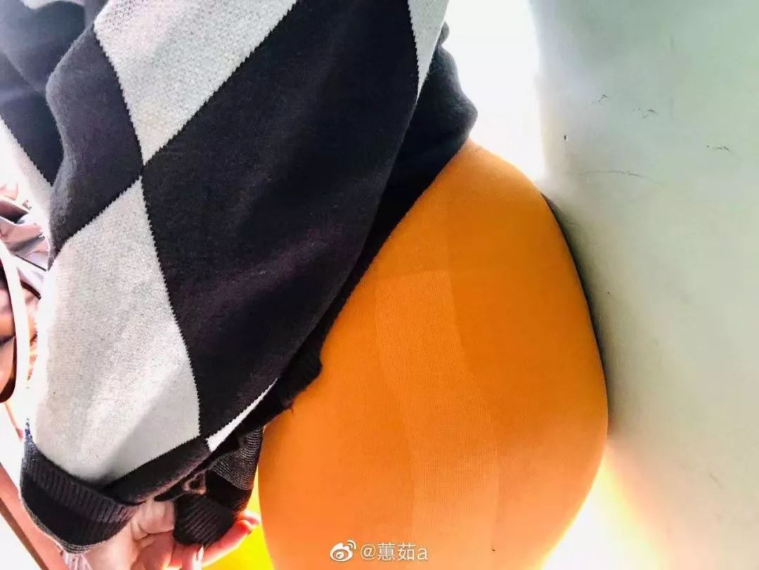 这18位妹子晒出了自己的美臀,完全不输欧美!