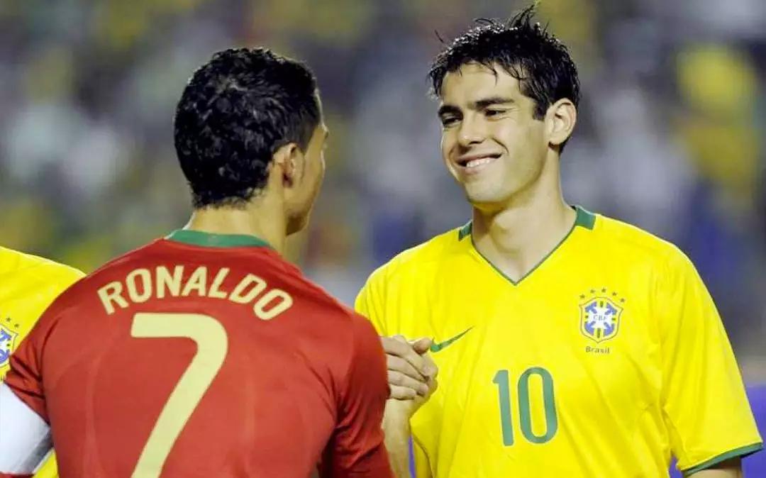 卡卡:不少巴西球员的纯足球天赋比c罗高,但他们达不到c罗的成就