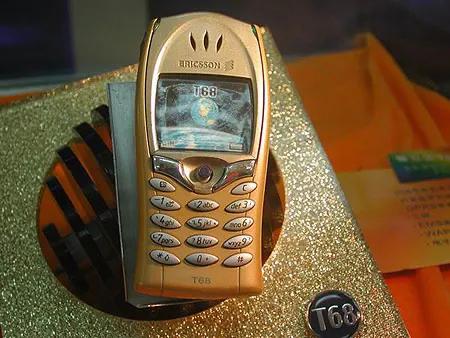 经典怀旧七国内第一款彩屏手机还认识吗