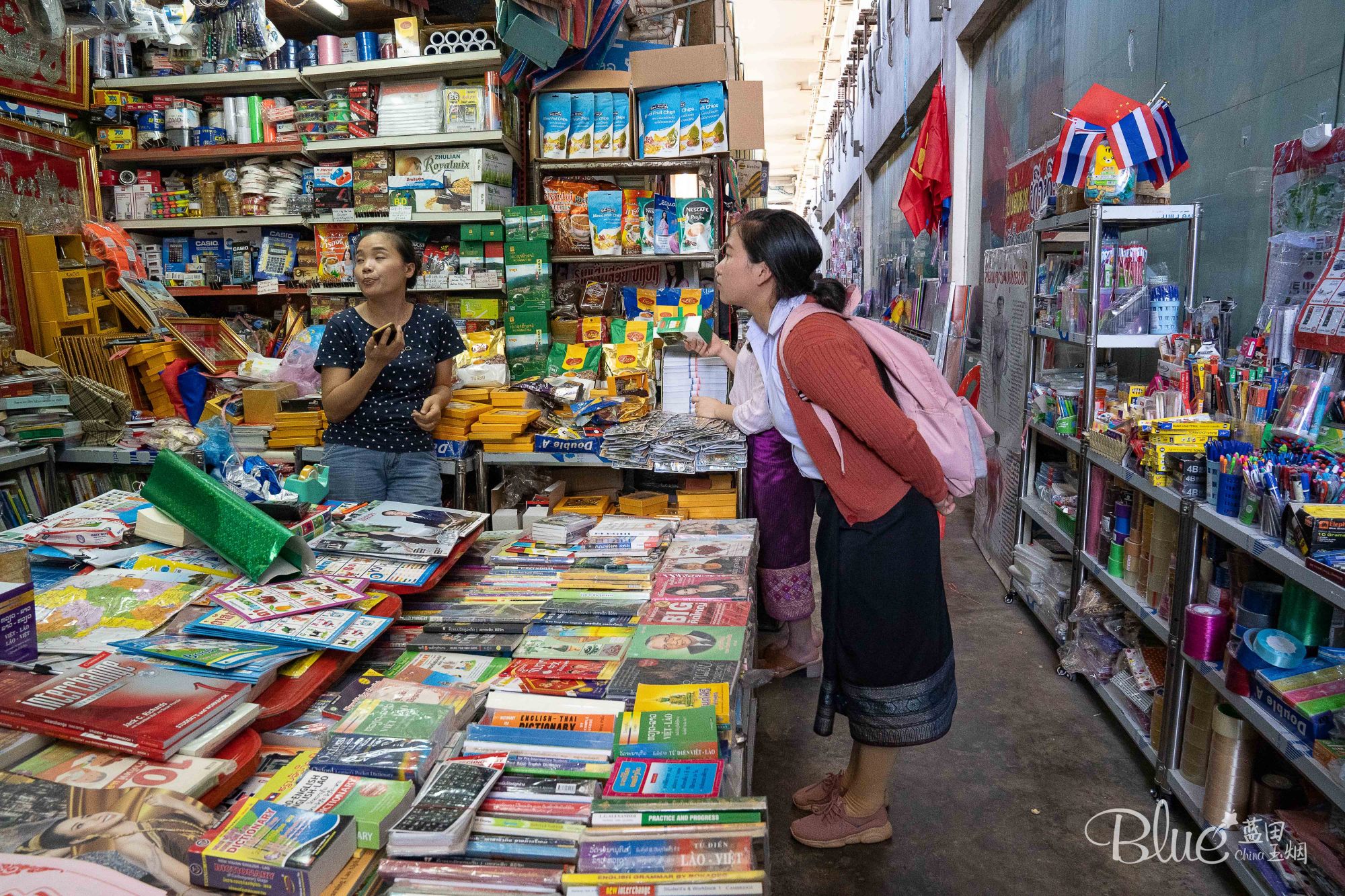 原创万象旅游攻略想买价廉物美的老挝特色伴手礼强烈推荐万象早市