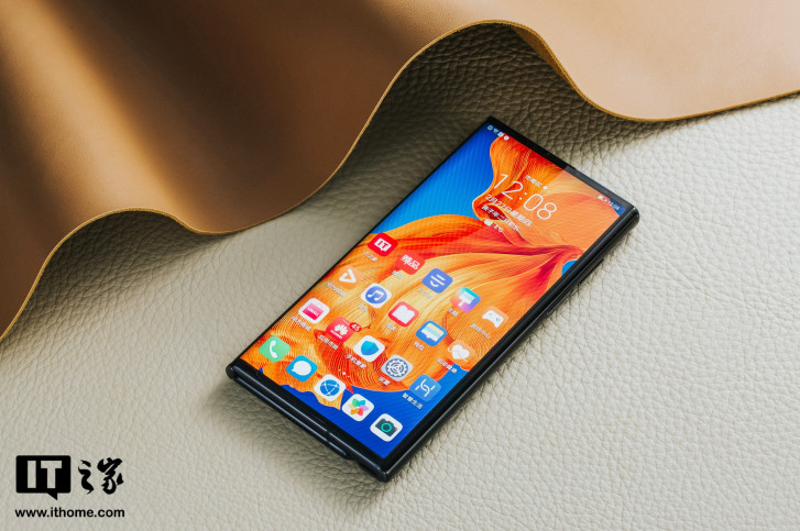 华为matexs折叠屏手机图赏