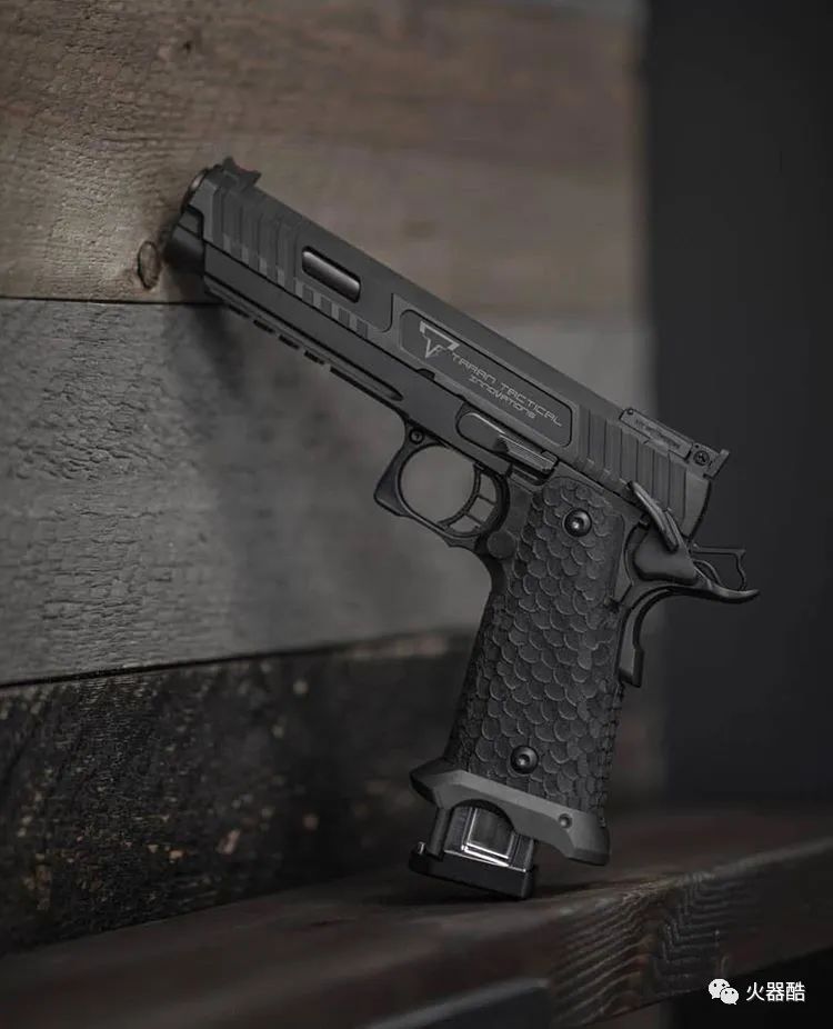 豪横武器sti公司2011系列手枪图集