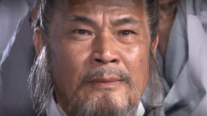 原创幽灵山庄中他是最悲惨的人物可电影版却改了网友改得好