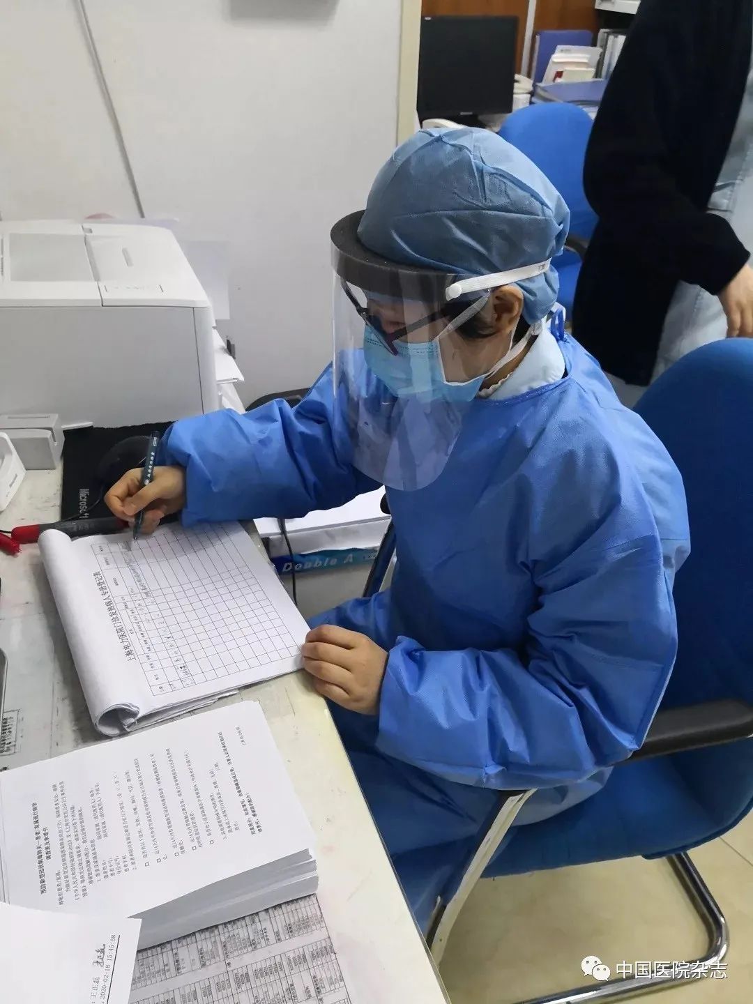 白衣战士忠于职守记国康集团上海电力医院发热门诊防疫先进事迹