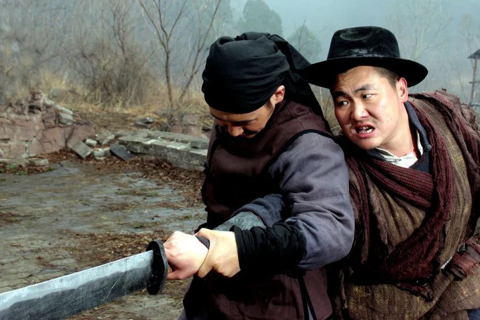 探案犯罪题材电影 《狼皮袄》今晚央视电影频道播出!