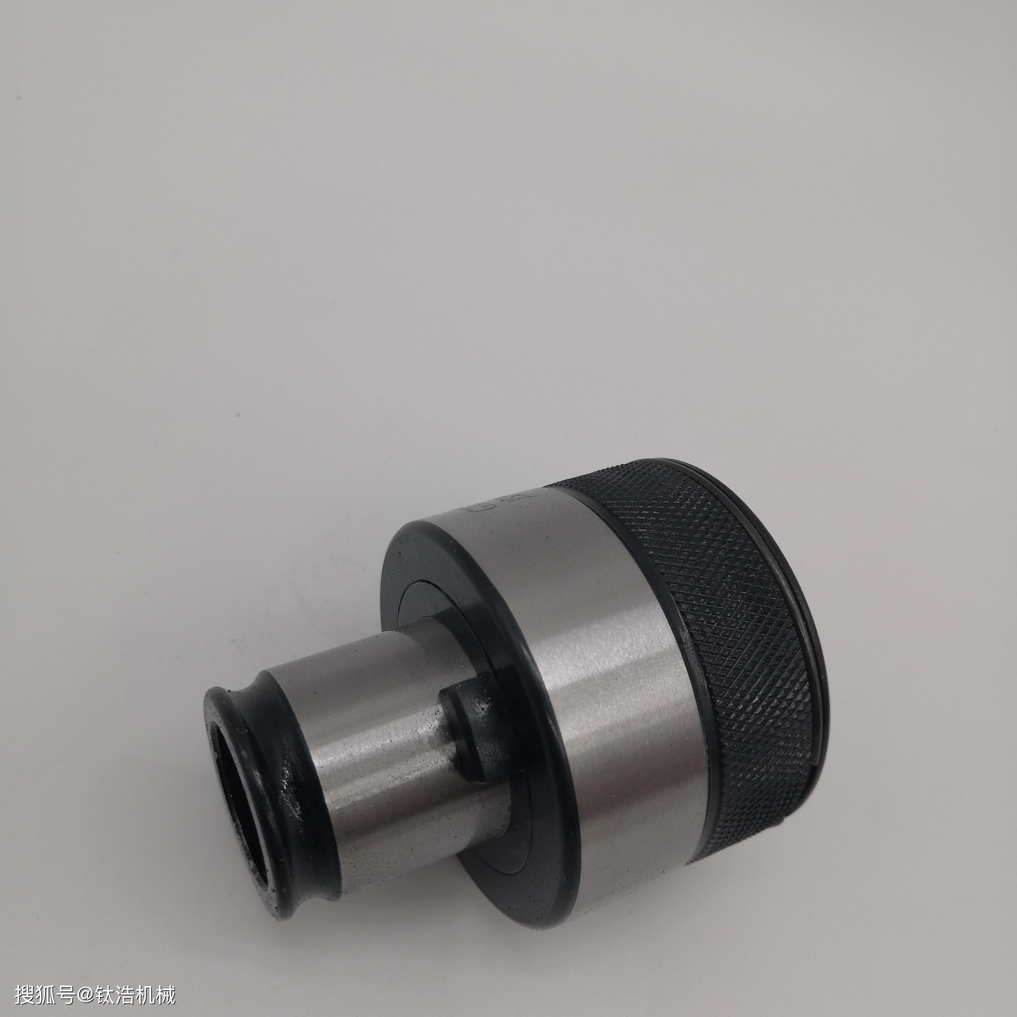 柔性伸缩攻丝刀柄的简介哪个好