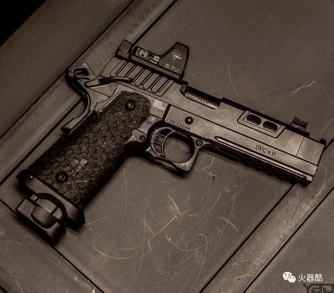 豪横武器sti公司2011系列手枪图集