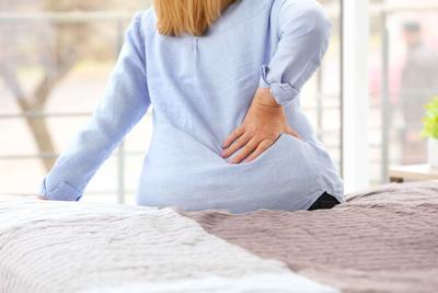 脊椎养生加盟腰疼得直不起来怎么办4个注意事项不妨做足有助恢复