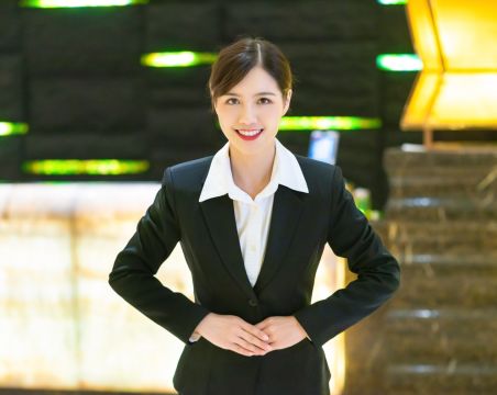 地址:vernon,bc省 具体工作岗位: 客服主管 餐厅经理 会计/簿记员