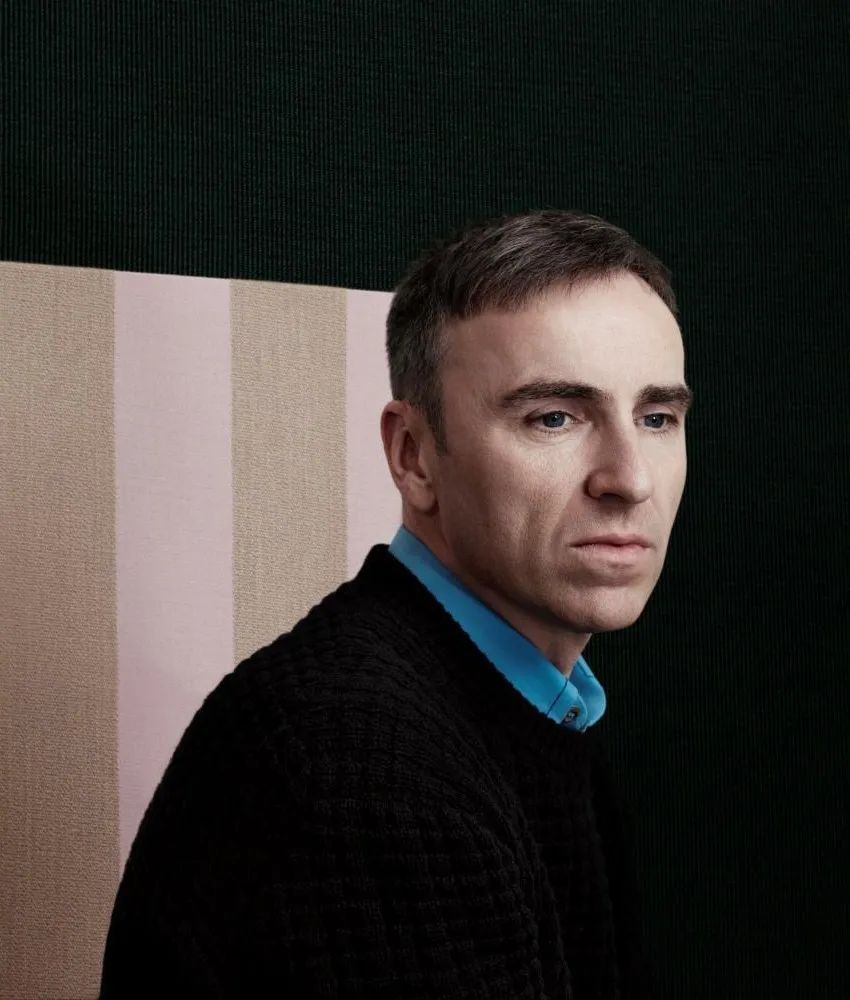 强强联合rafsimons宣布加盟prada迎来新联合时代