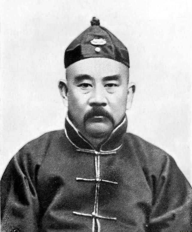 原创末代皇帝不安定为何袁世凯反而把溥仪保护起来原来他留了一手