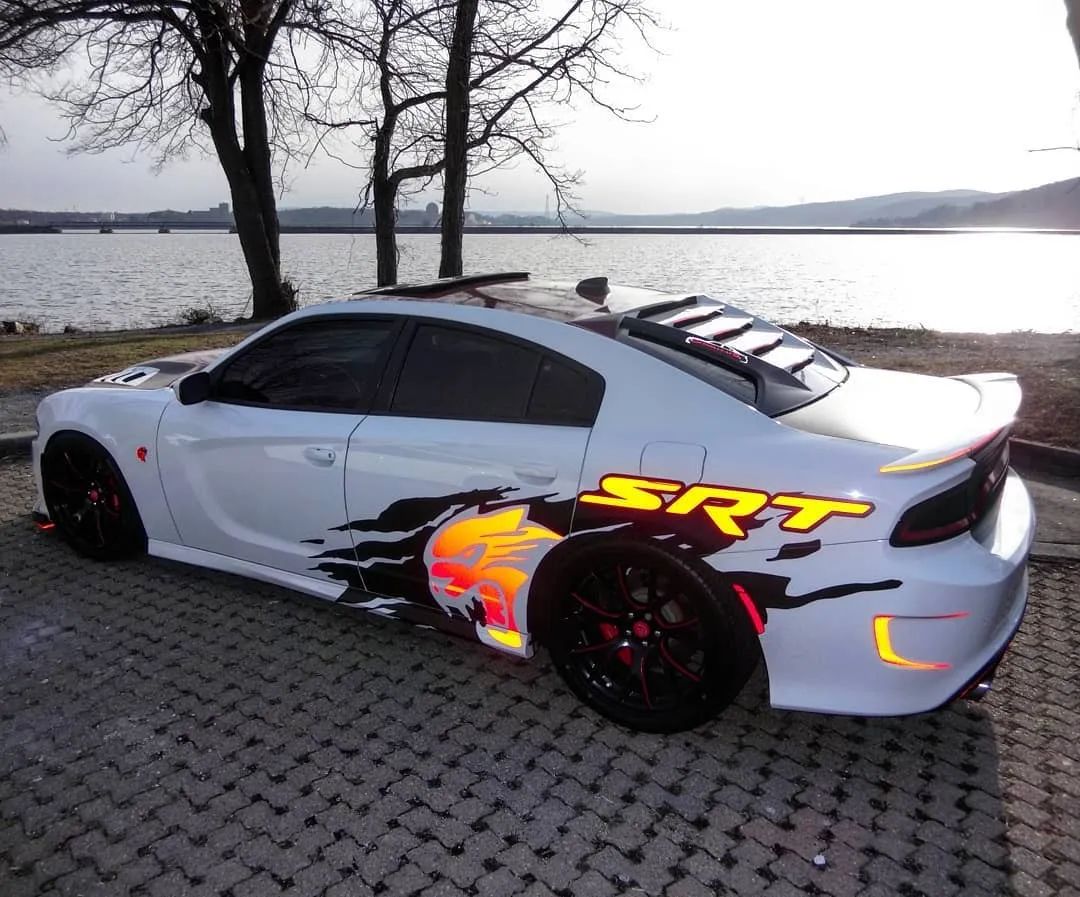 灵感与启发道奇战马instagram改装集