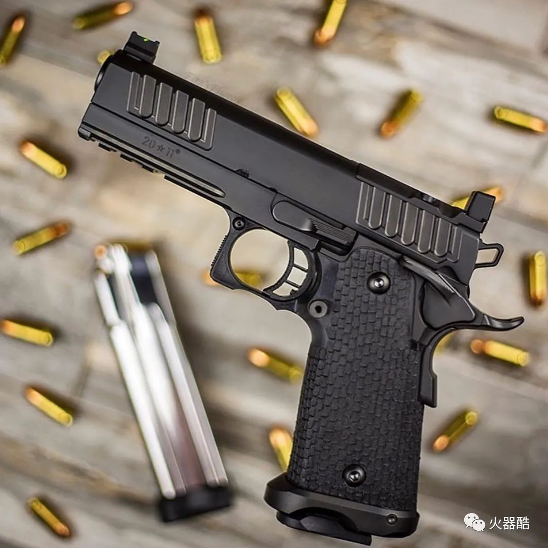 豪横武器sti公司2011系列手枪图集