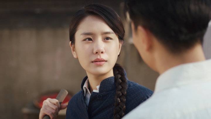 独家专访大缨子扮演者张晔子四九城最飒的妞儿闪着最豪横的光儿