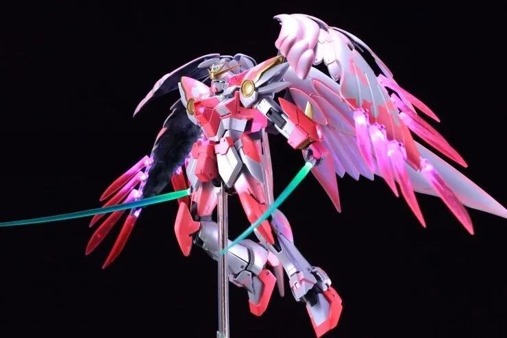 将女友送的mg掉毛涂成满满少女心的粉色