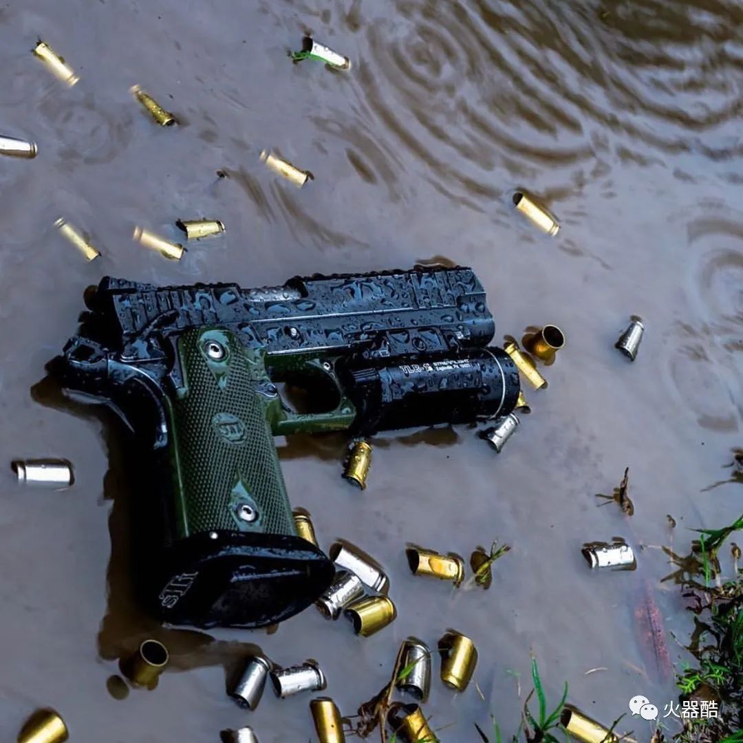 豪横武器sti公司2011系列手枪图集