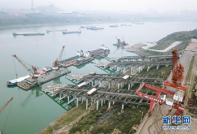 保障防疫物资原材料供应重庆东港码头逐步复工