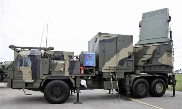 俄首套s-350防空系统投入使用,请问该套装备性能如何?_导弹