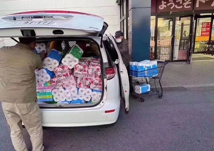 日本民众把卫生纸抢空了只因一条谣言附日韩最新疫情情况