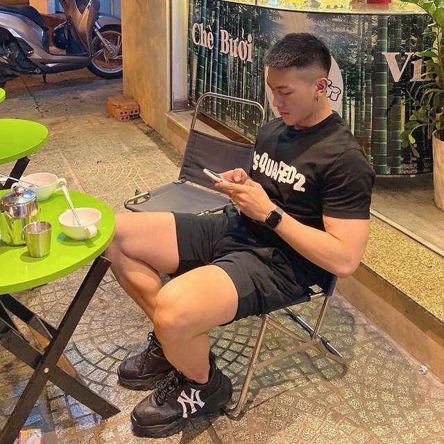 越南头号肌肉网红身材实力超群