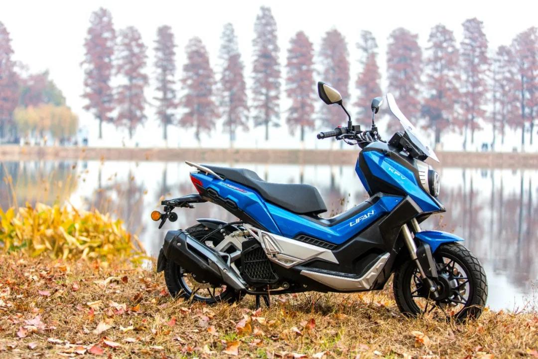 力帆kpv150跨界踏板 或将在4月份正式推出