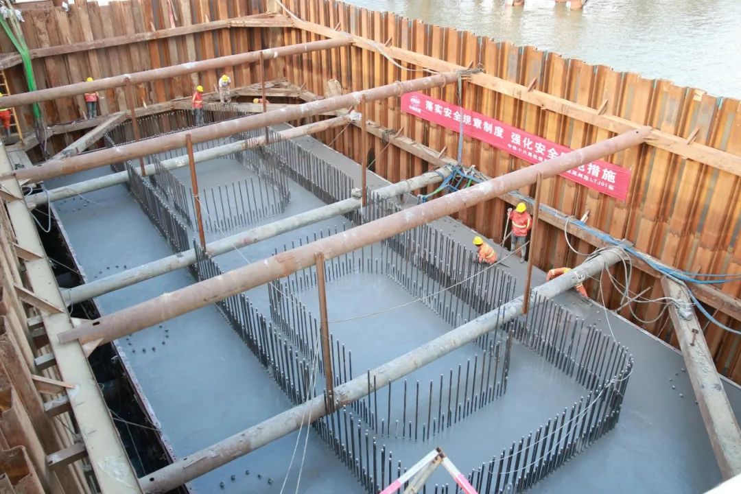 自2018年3月开工以来,项目部锚定品质工程,样板工程目标,采用专业队