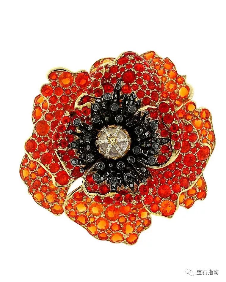 展会回顾洛杉矶自然历史博物馆展出paulacrevoshay珠宝作品宝石艺术