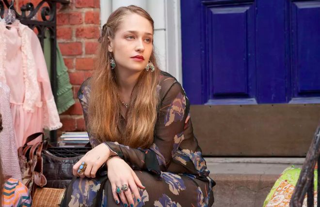 女主被抗议「lou太多」,这部hbo的剧尺度大到令人匪夷所思_汉娜