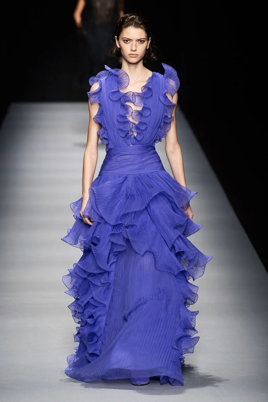 2020秋冬米兰时装周唤醒你的不羁风打翻你的少女心上