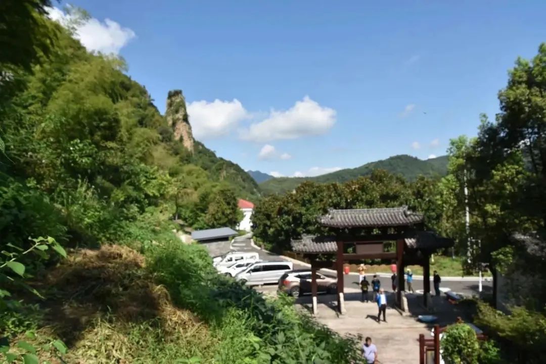 两期每期限30人37和38自驾或拼车徒步生态氧吧上虞陈溪村石笋山雪花潭