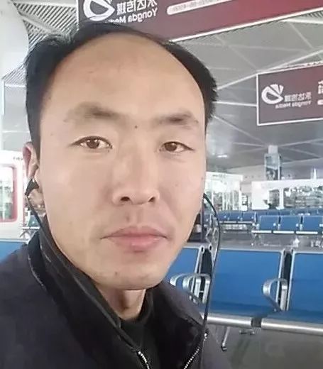 心香一瓣侯军亮在长风中祈福