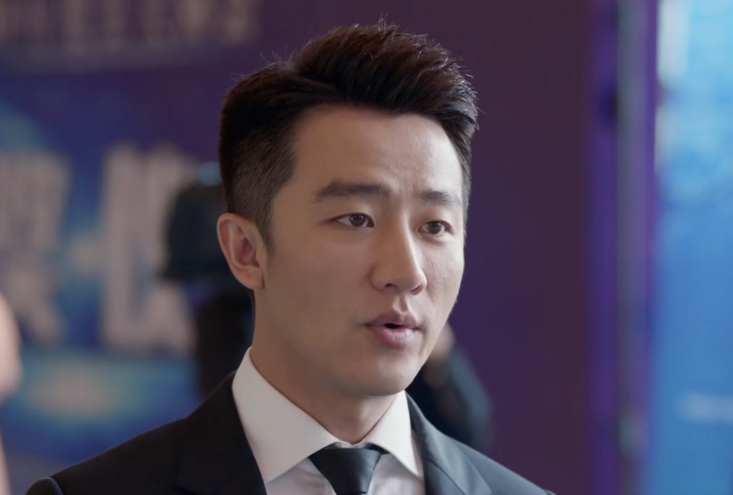 完美关系:卫哲天台求婚"十年前就爱上你"