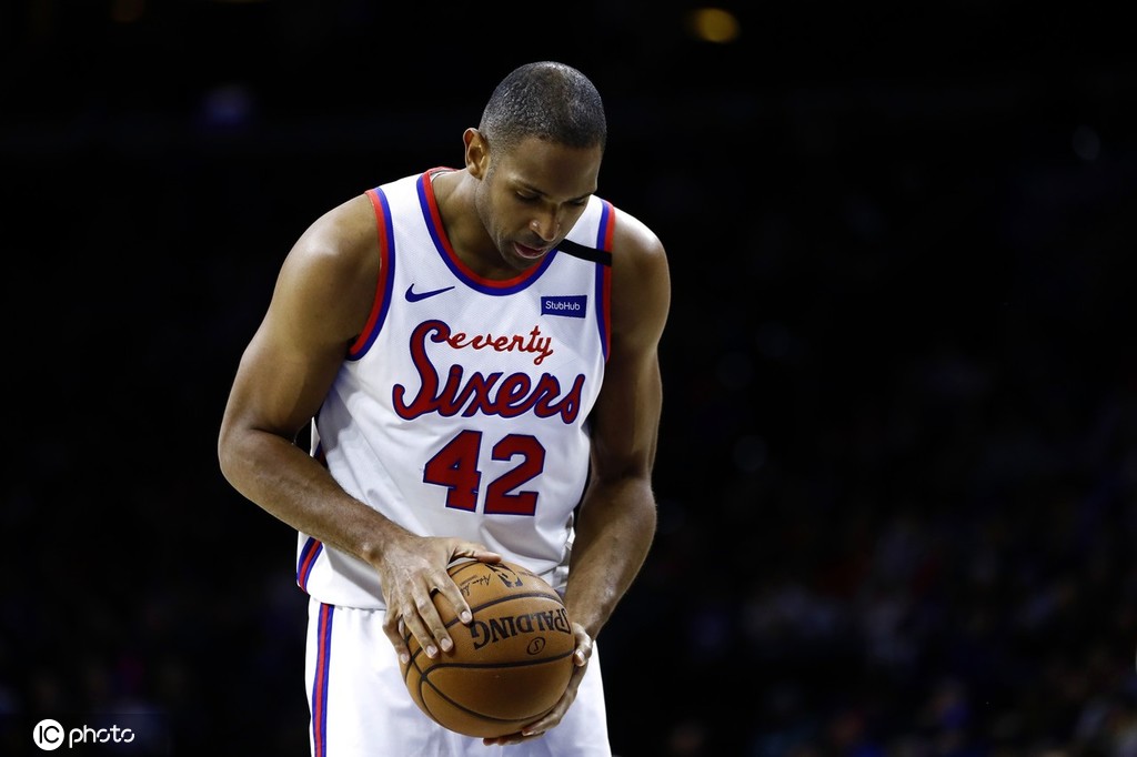 曝76人今夏交易霍福德希望引进有投射能力球员